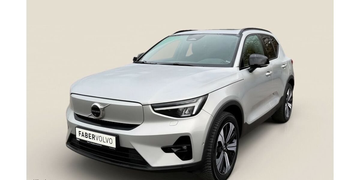 Volvo XC40 23.695 km 33.990 € Würzburg 97076