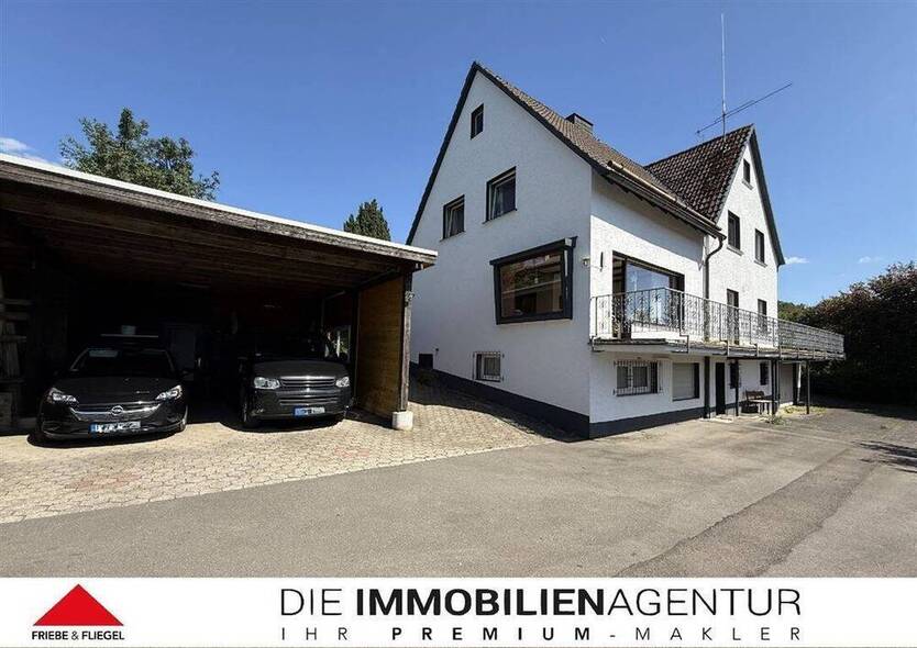 Großes Zweifamilienhaus in ruhiger Sackgassenlage von Kierspe