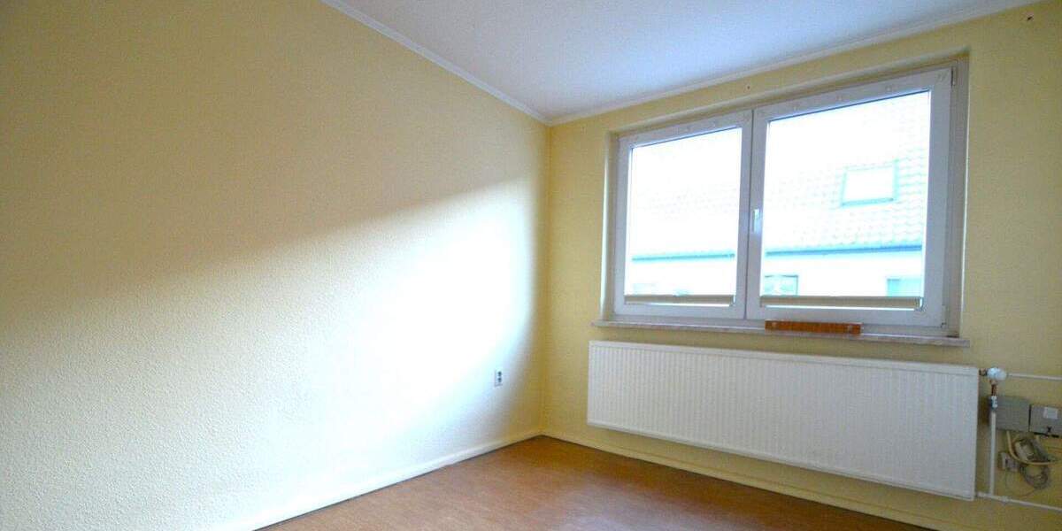 Reihenmittelhaus Ribnitz-Damgarten Damgarten - 4 Zimmer, 86 m&sup2;, 98.000&euro; | Angebot:25391325