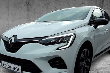 Renault Clio 20.762 km 14.799 &euro; Magdeburg 39128