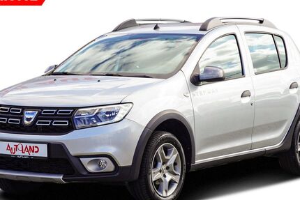 Dacia Sandero 17.400 km 15.950 &euro; Senftenberg 01968