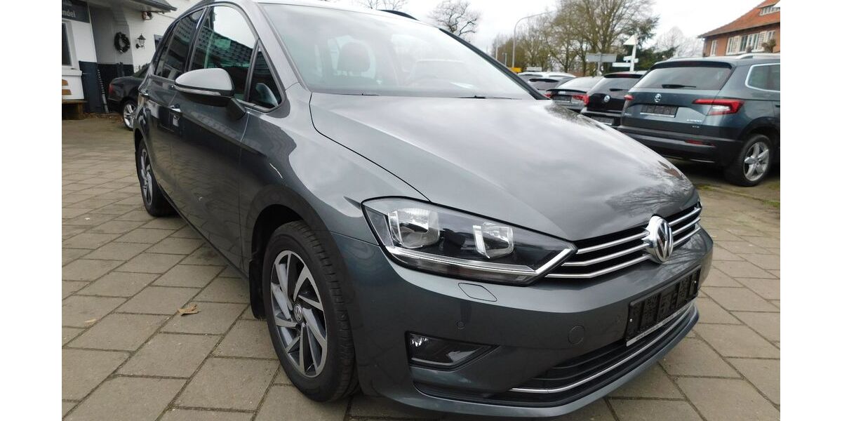 VW Golf 133.205 km 15.985 € Weertzen 27404