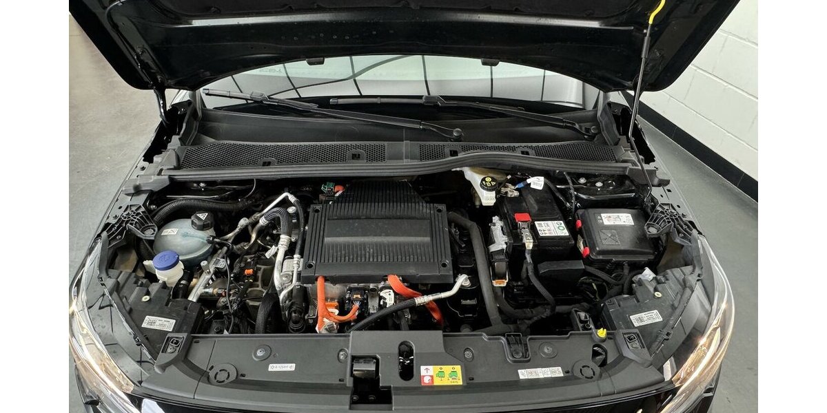 Opel Corsa e Edition 136 50 KWh Carplay 23.100 km 13.250 &euro; Lich 35423