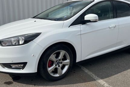 Ford Focus 119.000 km 6.499 &euro; Berlin 12057