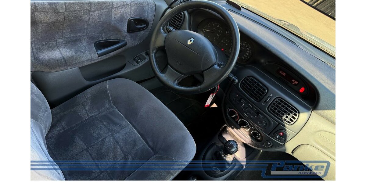 Renault Megane 1.4 16V RXE*09/27TÜV*Rost*Allwetter* 152.300 km 1.990 &euro; Berlin 13187