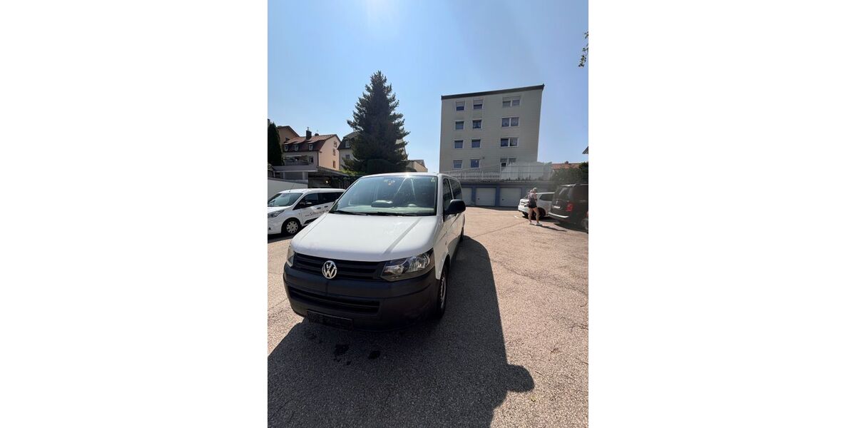 VW T5 Transporter 265.000 km 11.900 &euro; Kempten 87437