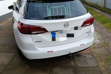 Opel Astra 181.000 km 5.999 &euro; Hamburg 21079