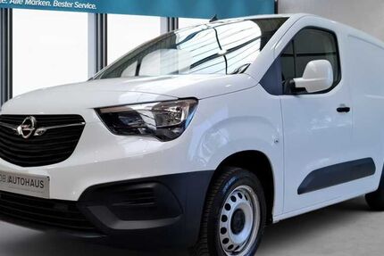 Opel Combo 62.102 km 11.640 &euro; Cloppenburg 49661