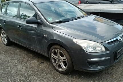 Hyundai i30 230.000 km 1.100 &euro; Reichenbach im Vogtland 08468