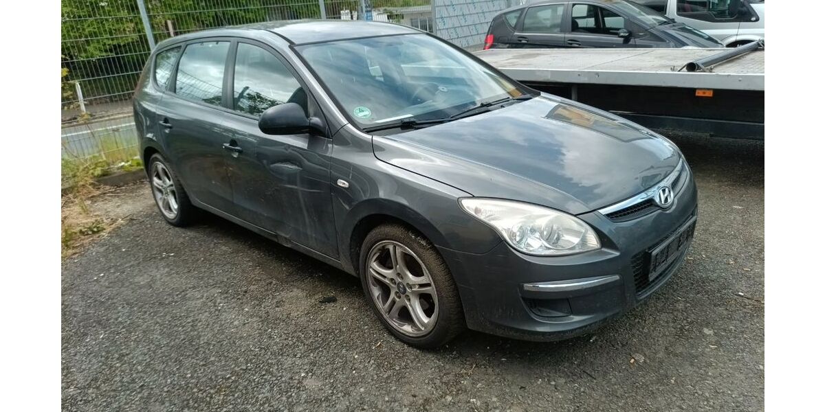 Hyundai i30 230.000 km 1.100 &euro; Reichenbach im Vogtland 08468