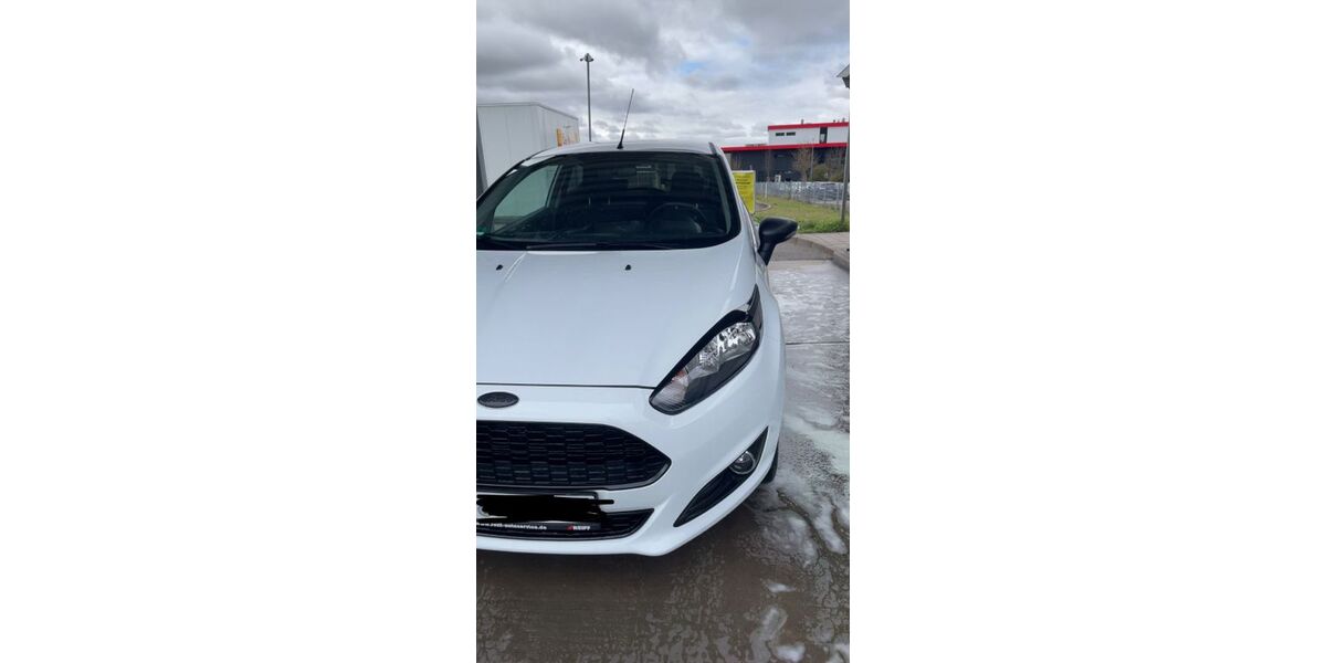Ford Fiesta 41.000 km 7.800 &euro; herrenberg 71083