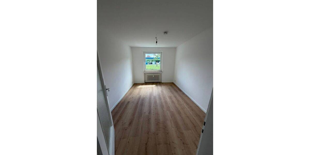 Etagenwohnung Hildesheim West - 3 Zimmer, 66 m&sup2;, 650&euro; | Angebot:26656940