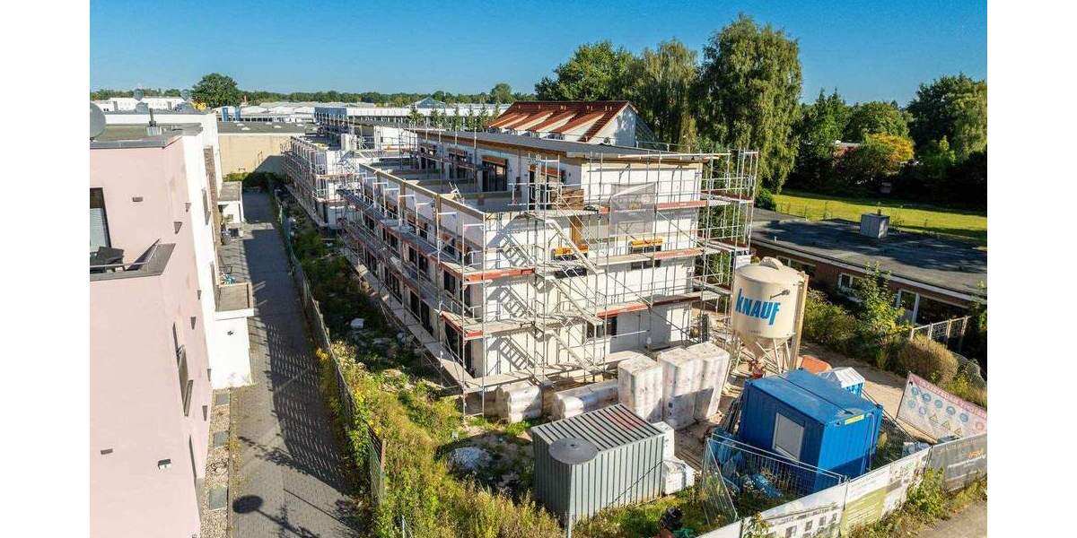 Reihenmittelhaus Lübeck St. Lorenz Nord - 5 Zimmer, 135 m&sup2;, 1.950&euro; | Angebot:25389904