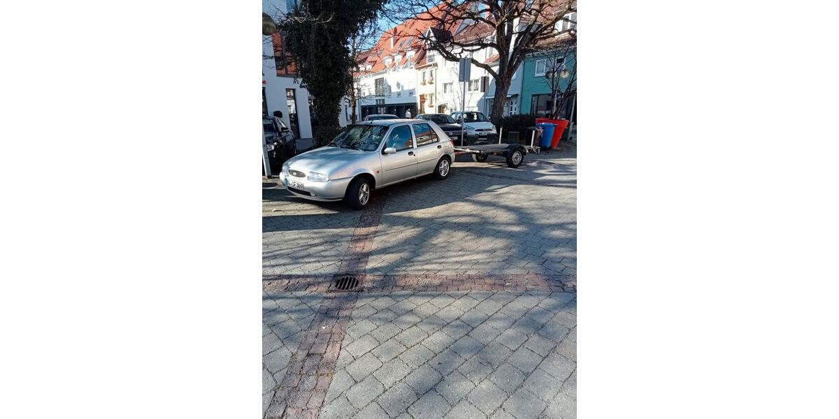 Ford Fiesta 44.000 km 1.750 &euro; Balingen 72336