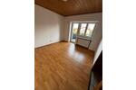 Etagenwohnung Wallersdorf - 5 Zimmer, 130 m&sup2;, 1.100&euro; | Angebot:25639624