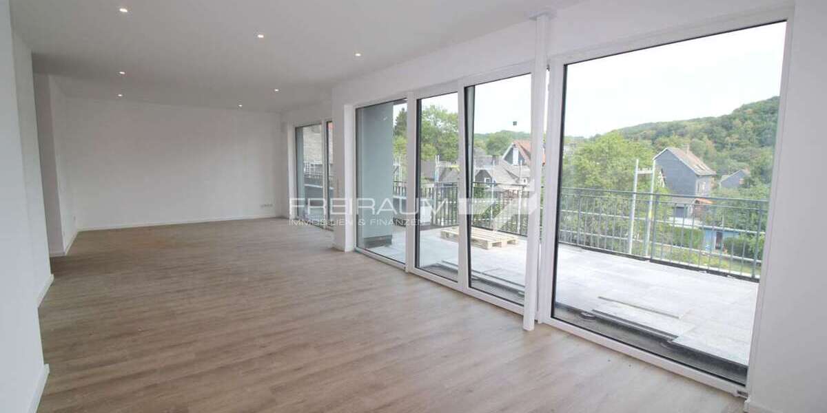 Etagenwohnung Freudenberg - 3 Zimmer, 103 m&sup2;, 419.000&euro; | Angebot:27259853