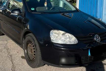 VW Golf 218.000 km 750 &euro; Röttenbach 91187