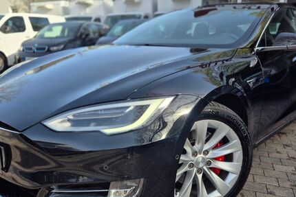 Tesla Model S 90.800 km 39.990 &euro; München 81247