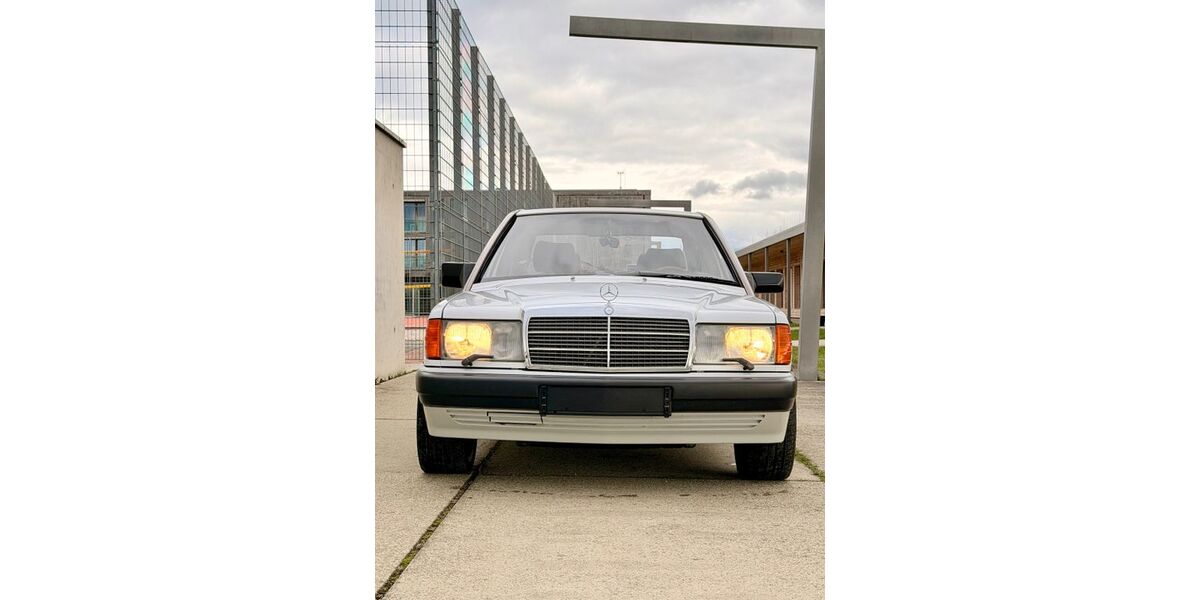 Mercedes-Benz 190 96.000 km 17.900 € schwabhausen 85247