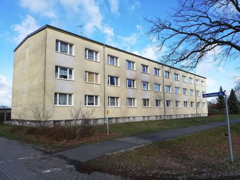 Wohnung zum Mieten in Jacobsdorf 413,89 € 62.71 m²