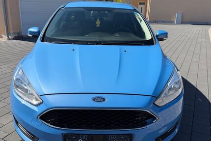 Ford Focus 102.000 km 5.999 &euro; Rosenheim 83024
