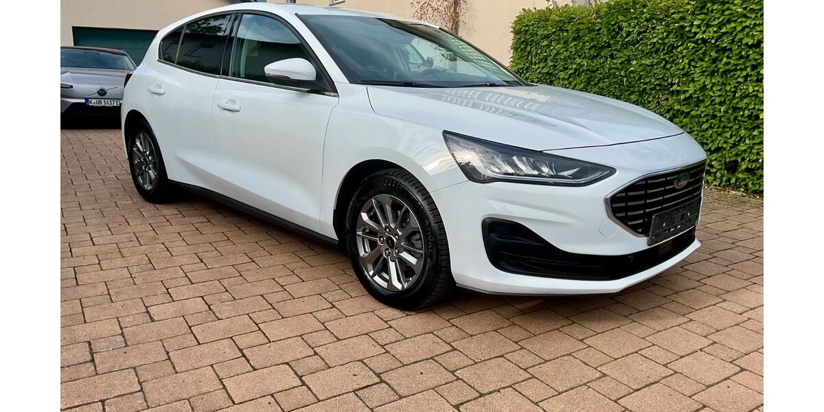 Ford Focus 75.350 km 11.950 &euro; Neunkirchen 53819