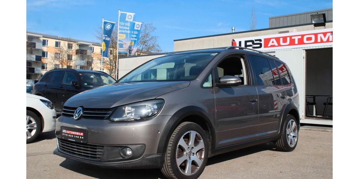VW Touran 180.000 km 5.490 &euro; München 81243