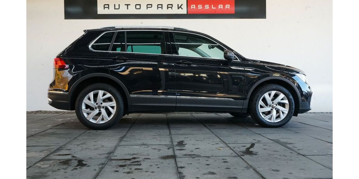 VW Tiguan 92.800 km 25.880 &euro; Asslar 35614