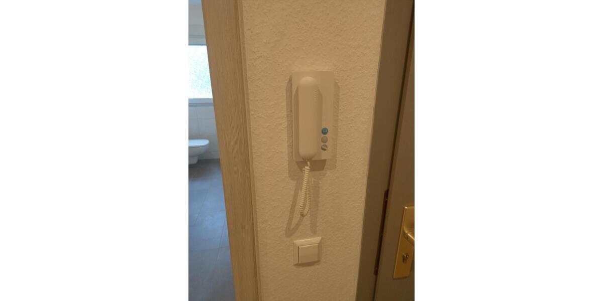 Neuwertige Wohnung mit Charme , ab sofort zu verkaufen 3 zimmer