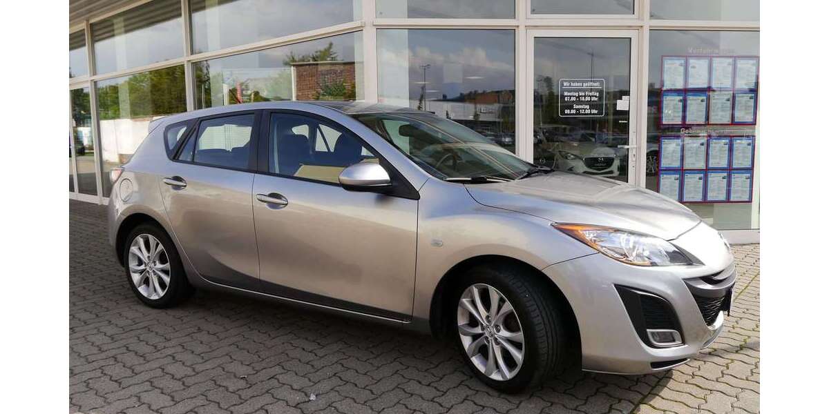 Mazda 3 130.600 km 8.800 &euro; Schönebeck 39218