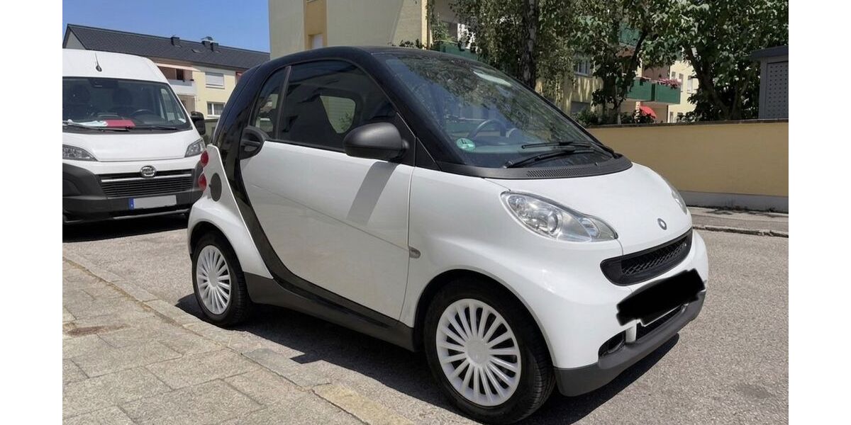 Smart ForTwo 129.900 km 3.599 &euro; Germering 82110