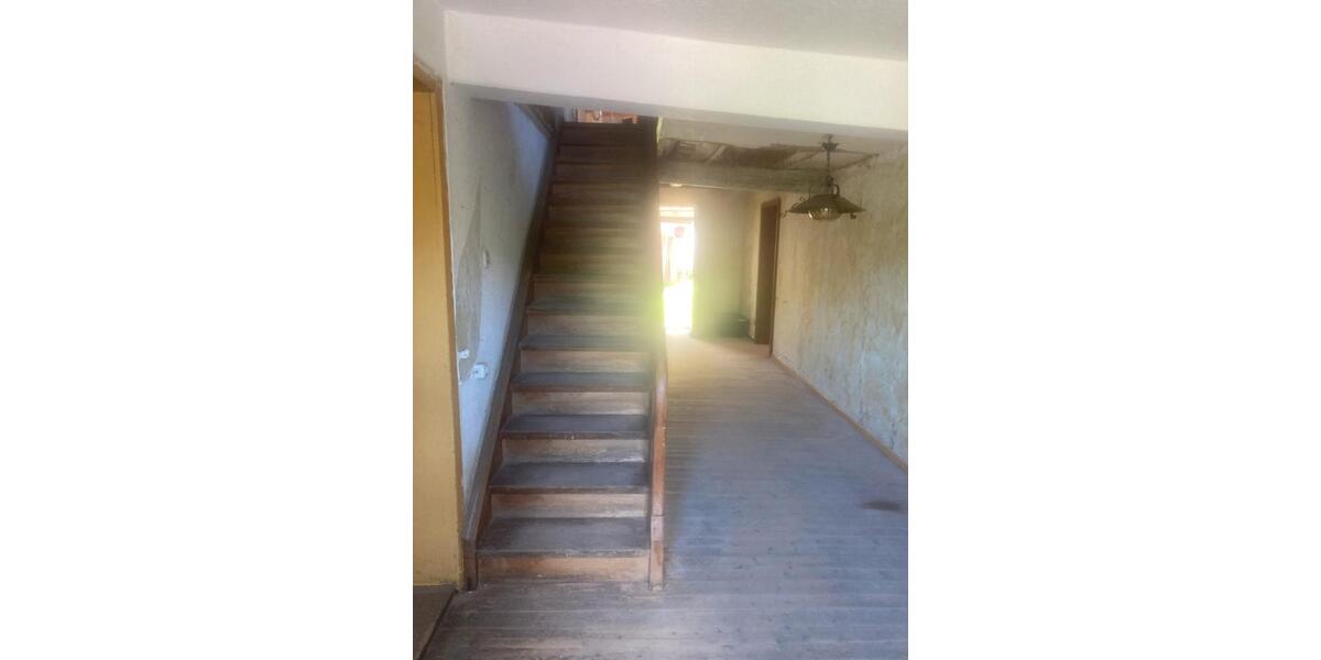 Bauernhaus, Landhaus Erbach - 5 Zimmer, 170 m&sup2;, 250.000&euro; | Angebot:27127044