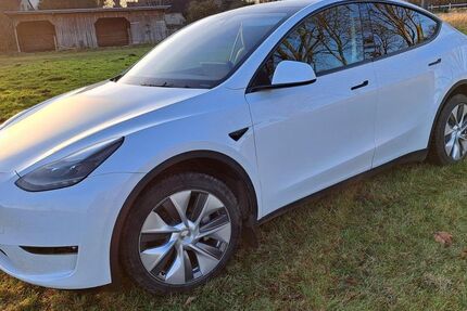 Tesla Model Y 59.177 km 34.900 &euro; Penzlin 17217