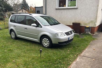 VW Touran 254.975 km 2.050 &euro; Berlin 12683