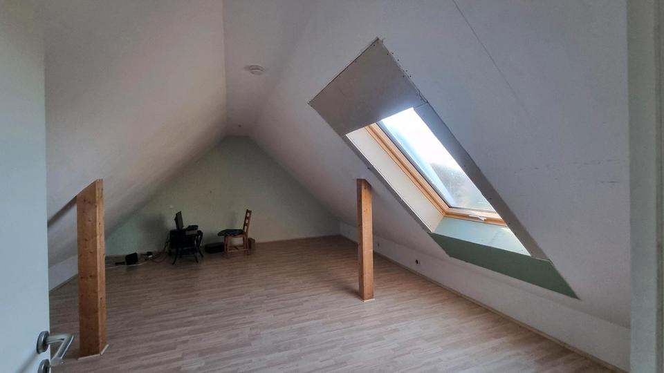 Maisonettenwohnung Lonnig - 3.5 Zimmer, 80 m&sup2;, 720&euro; | Angebot:26367784