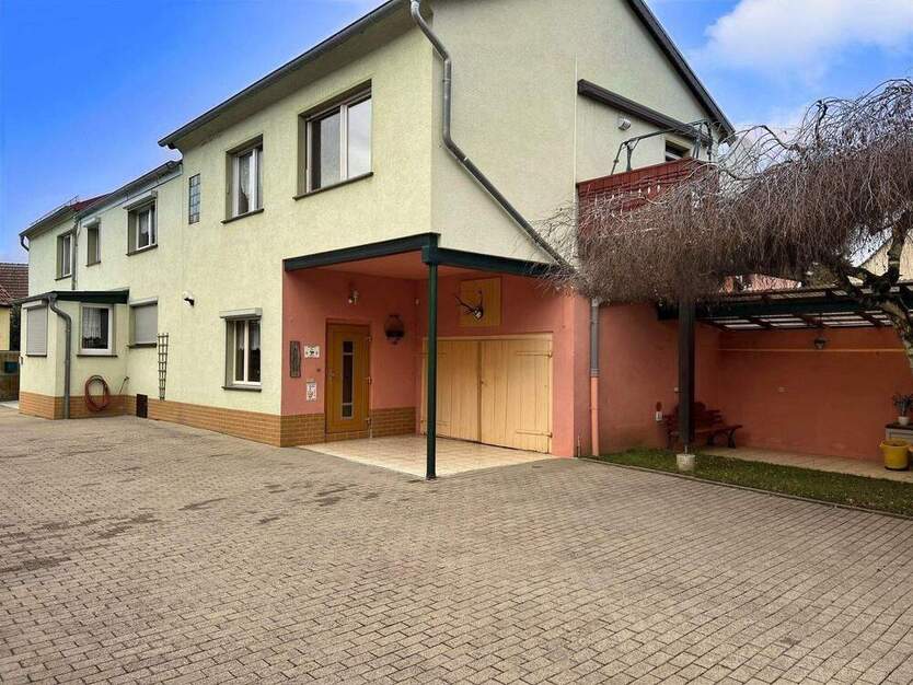 Großzügig und flexibel Wohnen ! 9 zimmer