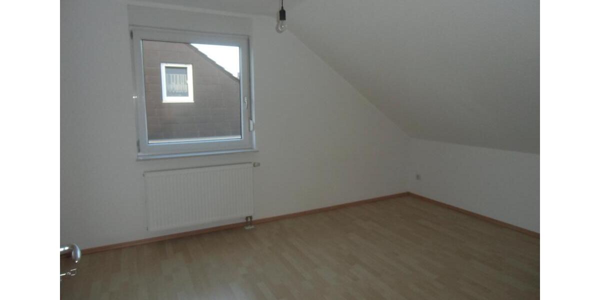 Doppelhaushälfte Tamm - 7 Zimmer, 186 m&sup2;, 890.000&euro; | Angebot:26768264