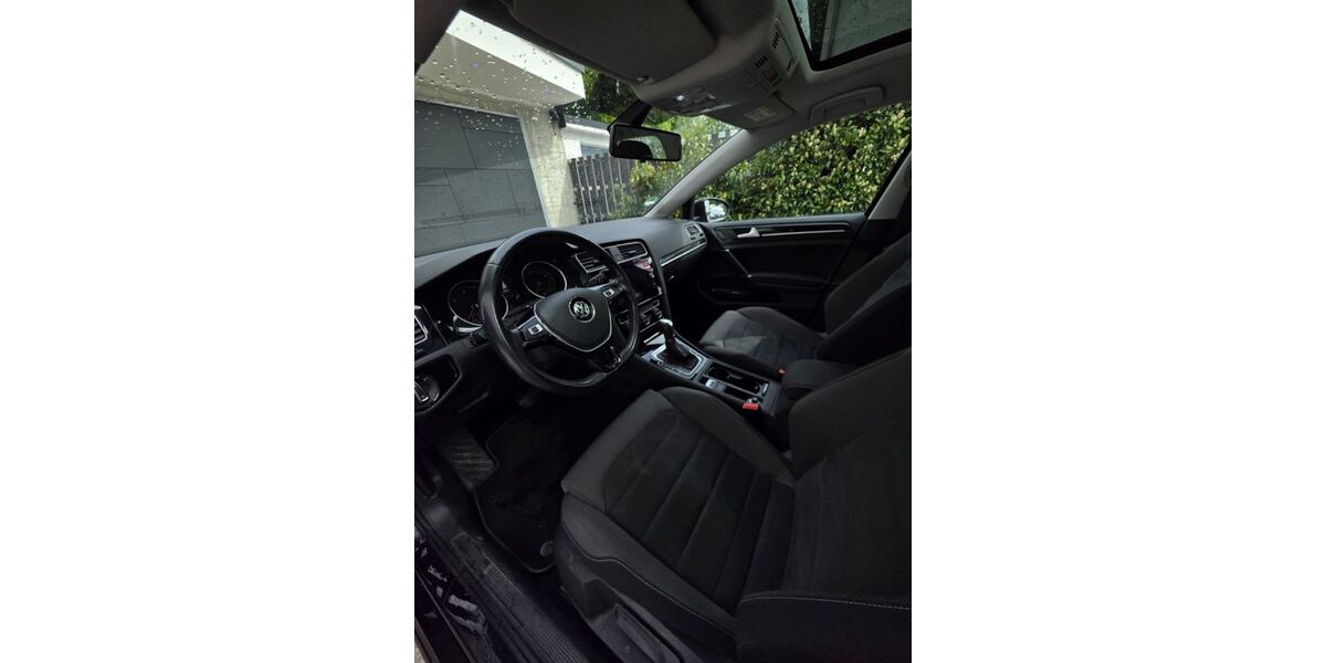 VW Golf 33.000 km 19.900 &euro; Neu-Ulm 89231