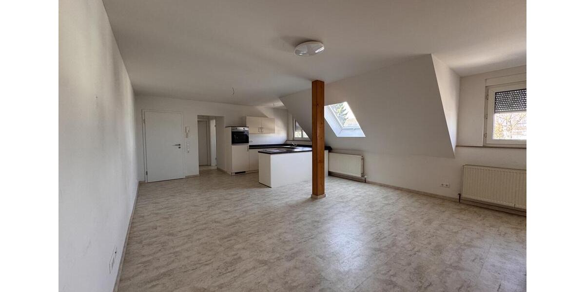 Etagenwohnung Crailsheim - 4 Zimmer, 105 m&sup2;, 900&euro; | Angebot:26645344