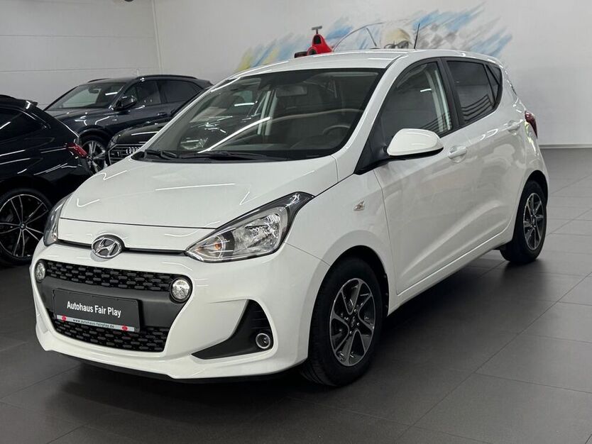 i10