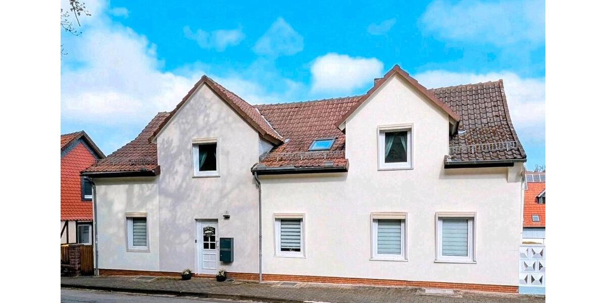 Einfamilienhaus Bad Arolsen - 8 Zimmer, 200 m&sup2;, 295.000&euro; | Angebot:26564167