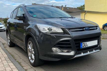 Ford Kuga 92.000 km 14.100 &euro; Duisburg 47051