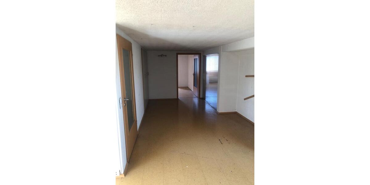 Einfamilienhaus Boxberg - 4.5 Zimmer, 110 m&sup2;, 240.000&euro; | Angebot:27050159