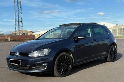 VW Golf 165.000 km 8.300 &euro; Klötze 38486