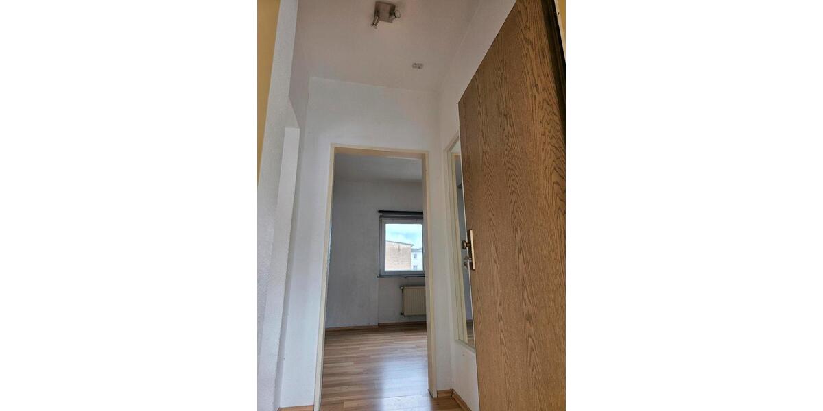 Etagenwohnung Brey - 2 Zimmer, 65 m&sup2;, 750&euro; | Angebot:26662809