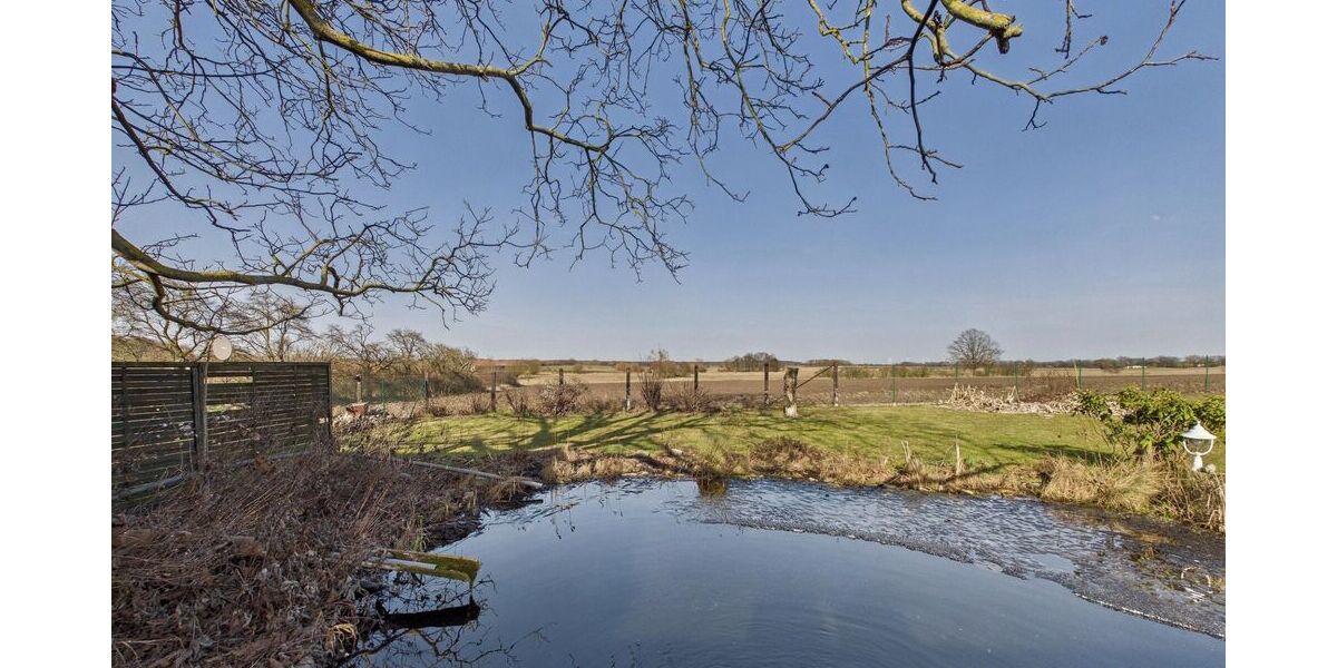 Doppelhaus in Arensdorf mit zusätzlichem Bauland und freiem Blick ins Grüne - Doppelhaushälfte Steinhöfel | Angebot:26394981
