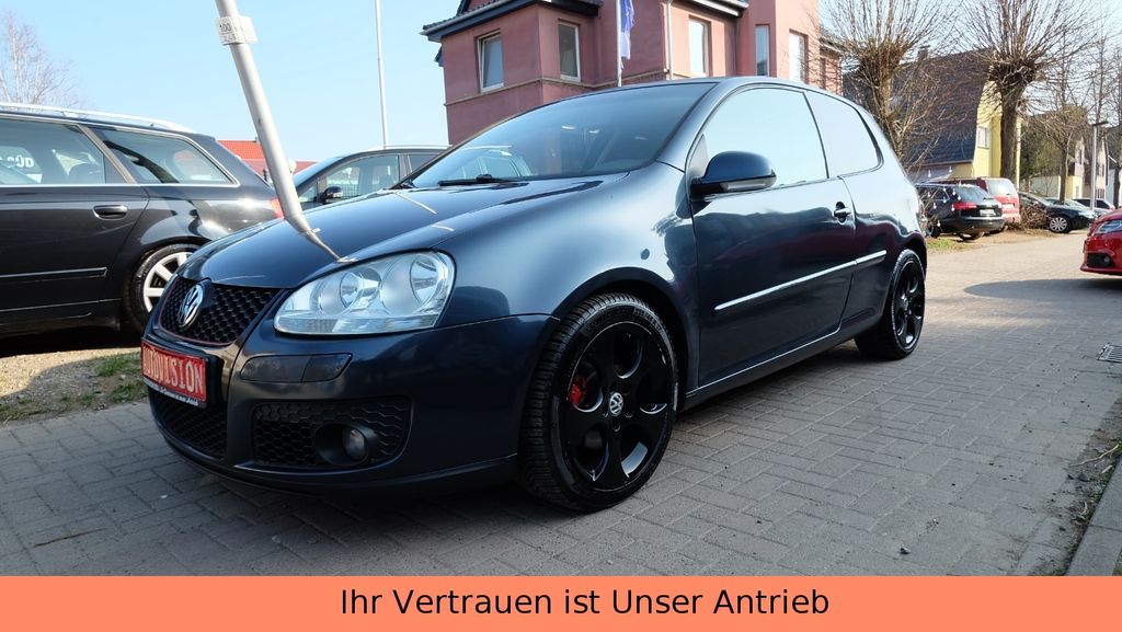 VW Golf 259.000 km 2.950 &euro; Herzberg am Harz 37412