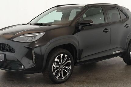 Toyota Yaris Cross 31.900 km 23.944 &euro; Düsseldorf 40233