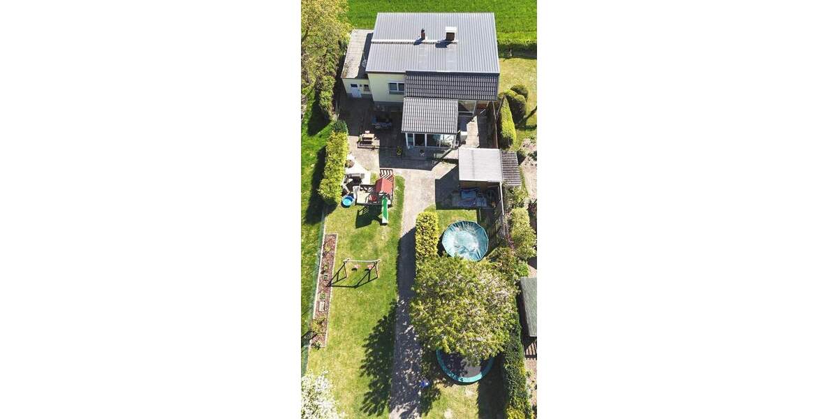 Bungalow Rehfelde - 3 Zimmer, 75 m&sup2;, 320.000&euro; | Angebot:25190320