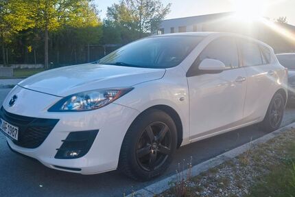 Mazda 3 235.000 km 1.949 &euro; München 81379